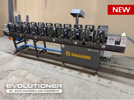 Expanding our product range: A new machine for rectangular metal picket fencing from EVOLUTIONER!