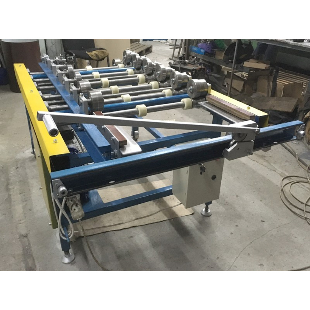 Portable machine F3 for double standing seam system. With cross cutting knife and radius rolls