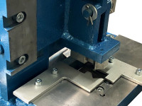 Notching machine NM-2 for façade cassettes