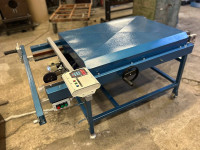 Roof panel roll forming machine F3-27 with clip relief