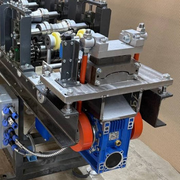 Automatic guillotine shear