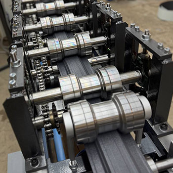 Rolling mill - forming section